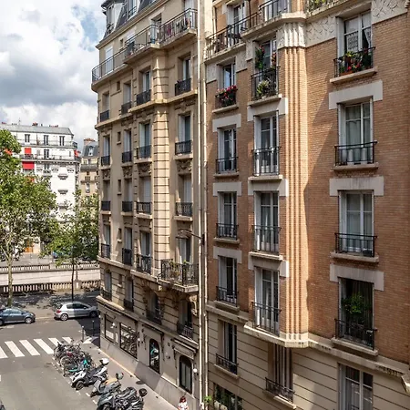 Prestige Dans Le 16ᵉ Apartment Paris